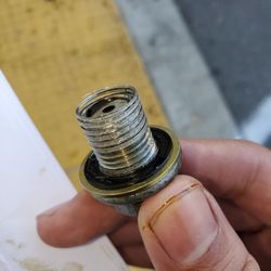SpeeDee-Midas - Here are those threads. This is NOT because its "old" or "used" its because it was too tight.