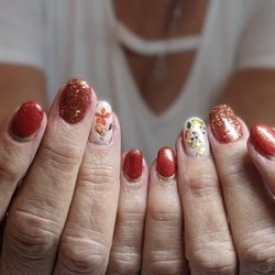 Tresses by Tanya - Fall nails