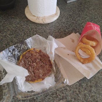 Steak ’n Shake - Hamburger had one side of the bun three onion rings! Complete waste of money! - Burgers Near Me - Yucca Valley, California Steak ’n Shake - Hamburger had one side of the bun three onion rings! Complete waste of money! - Burgers Near Me - Yucca Valley, California
