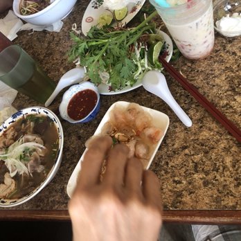 Hoang Lan - Vietnamese Near Me - Seattle, Washington Hoang Lan - Vietnamese Near Me - Seattle, Washington