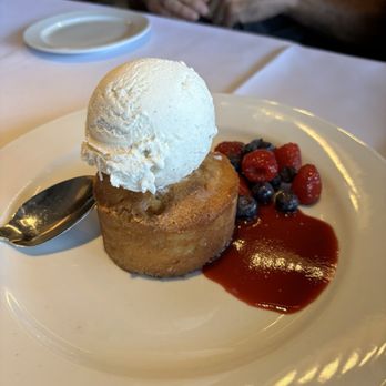 Ocean Prime - Butter cake - Seafood Near Me - Tampa, Florida