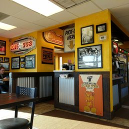 Cute little sub shop in a strip mall wasteland area. Good food. Decadent doughnuts. Good music playing, too. Cute little sub shop in a strip mall wasteland area. Good food. Decadent doughnuts. Good music playing, too.