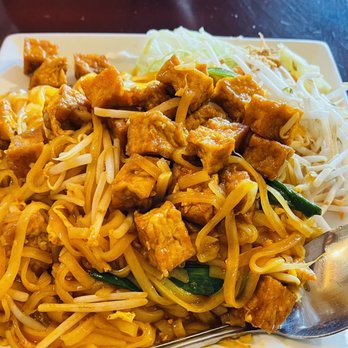 Thai Purple - Thai Near Me - Alhambra, California