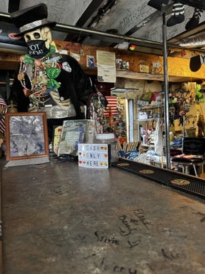 Last Resort Bar by null