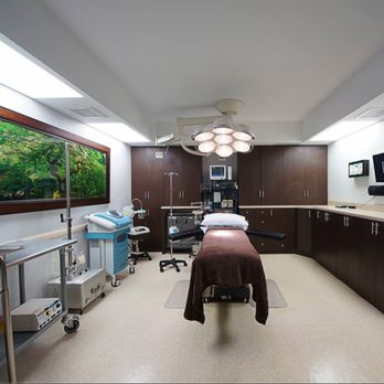 Christopher Craft Cosmetic Surgery - Cosmetic Surgeons Near Me - Miami, Florida Christopher Craft Cosmetic Surgery - Cosmetic Surgeons Near Me - Miami, Florida