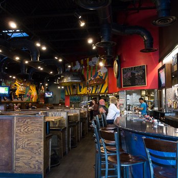 Mellow Mushroom Chattanooga - Dining area and bar - Pizza Near Me - Chattanooga, Tennessee Mellow Mushroom Chattanooga - Dining area and bar - Pizza Near Me - Chattanooga, Tennessee
