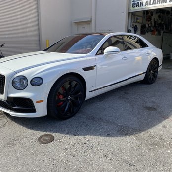 American Auto Tints - 3M ceramic window film with 5% on all sides and rear - Car Stereo Installation Near Me - Pembroke Pines, Florida