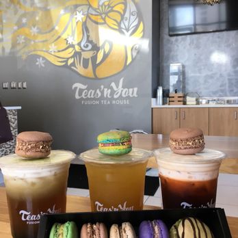 Teas'n You - Ferro roche (sides) & unicorn (middle). Bottom, Left to right: pistachio, ferro roche, cookies and cream, taro, matcha red bean. - Bubble Tea Near Me - Vienna, Virginia Teas'n You - Ferro roche (sides) & unicorn (middle). Bottom, Left to right: pistachio, ferro roche, cookies and cream, taro, matcha red bean. - Bubble Tea Near Me - Vienna, Virginia