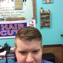 Headquarters Hair Salon - Chase Hunt
