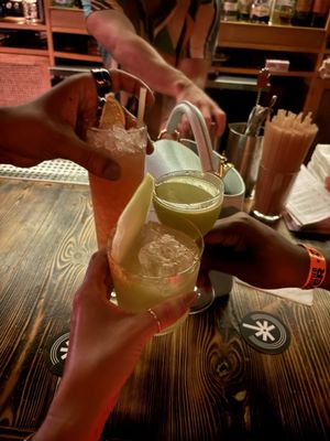 Miami Sound Bar by null