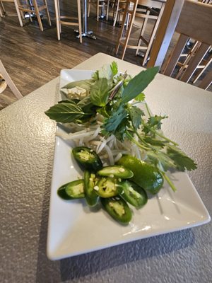 Phở Le by null
