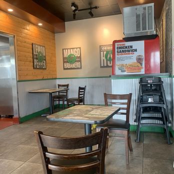 Wingstop - Seating area - Chicken Wings Near Me - Owings Mills, Maryland