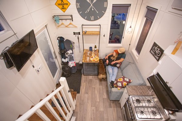Snow Valley Lodging by null
