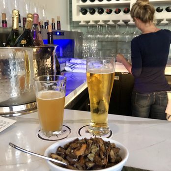 Candor by Giuseppe - Mushroom medley app paired with some draft beers - New American Near Me - La Jolla, California Candor by Giuseppe - Mushroom medley app paired with some draft beers - New American Near Me - La Jolla, California