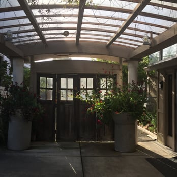 Side Door Cafe - New American Near Me - Gleneden Beach, Oregon