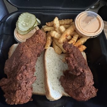 Dave's Hot Chicken - Two tender meal - medium. - Chicken Shop Near Me - Schererville, Indiana Dave's Hot Chicken - Two tender meal - medium. - Chicken Shop Near Me - Schererville, Indiana