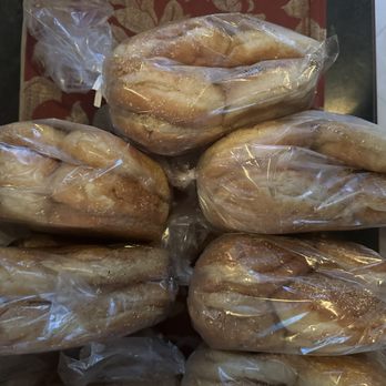 The Model Bakery - 5 more packages of 6 English muffins that were squished into hamburger patties - Bakeries Near Me - Napa, California
