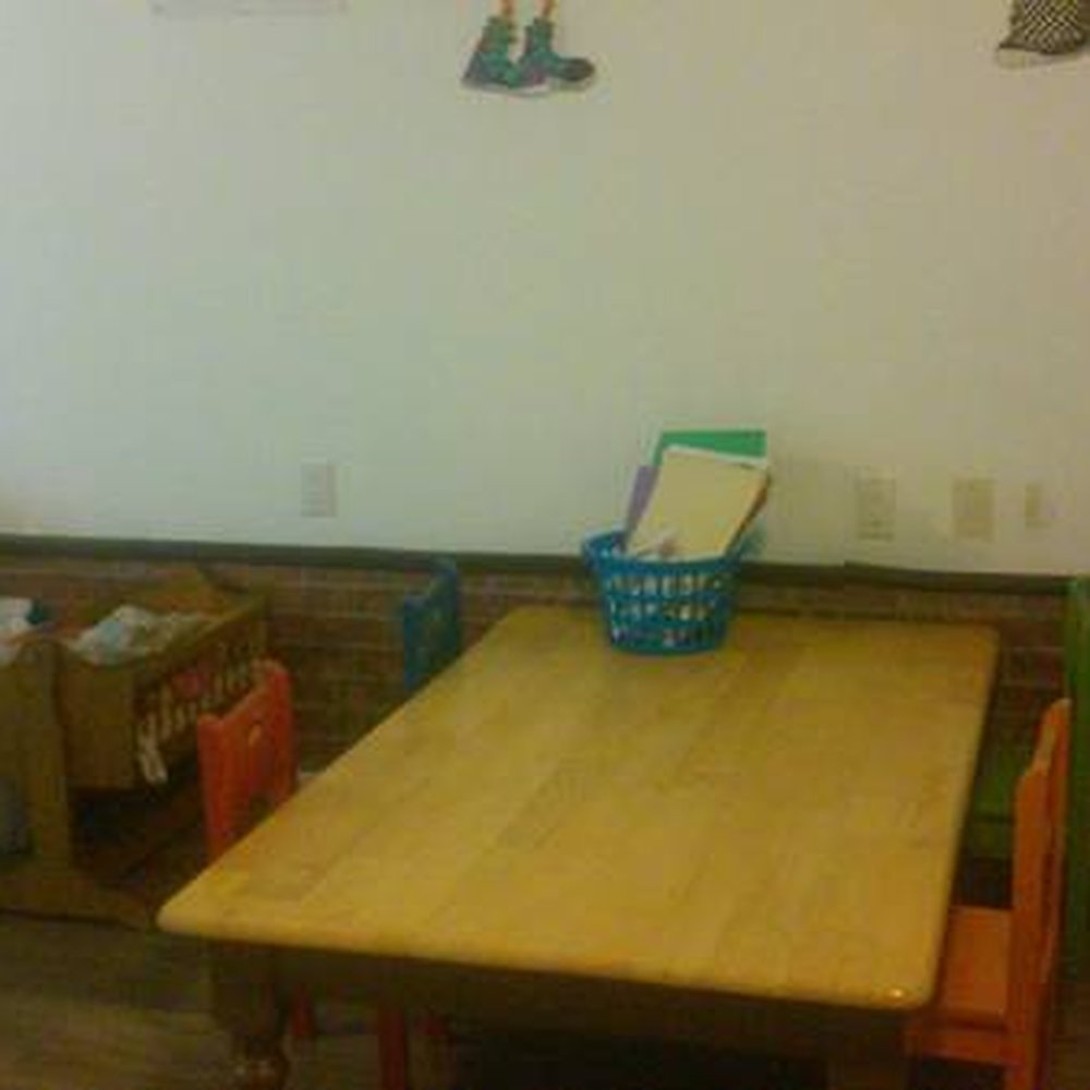 Eric's Place - Arts and craft table. - Child Care & Day Care Near Me - Kenmore, Washington Eric's Place - Arts and craft table. - Child Care & Day Care Near Me - Kenmore, Washington