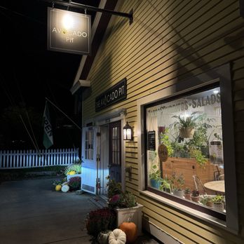 Avocado Pit - Manchester - Tacos Near Me - Manchester Ctr, Vermont