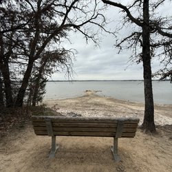 Eagle Mountain Park - View point on the lakeshore