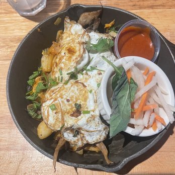 Chucks Trading Post - Seoul skillet with bahn mi toppings - Breakfast & Brunch Near Me - Baltimore, Maryland Chucks Trading Post - Seoul skillet with bahn mi toppings - Breakfast & Brunch Near Me - Baltimore, Maryland