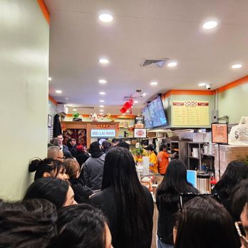 Mei Lai Wah Bakery - Bakeries Near Me - New York, New York