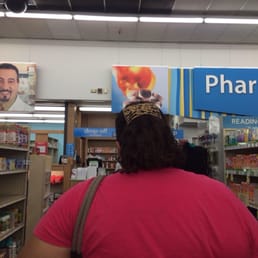 Long line at the pharmacy :/