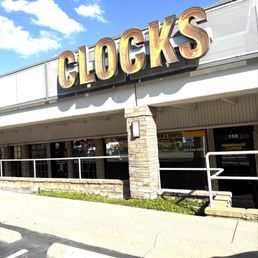 Exterior photo of Promenade Clocks - Richardson, Texas Exterior photo of Promenade Clocks - Richardson, Texas