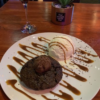 Jamon Jamon - The 70% chocolate mousse on top of the chocolate brownie!  Wowowo! - Tapas Bars Near Me - San Juan, Puerto Rico