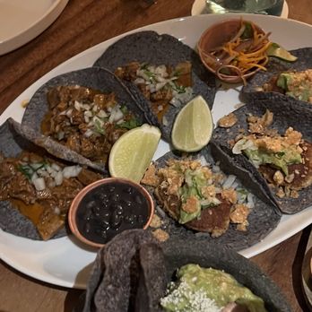 Koko - Tacos CARNITAS PRENSADAS - Bars Near Me - Miami, Florida