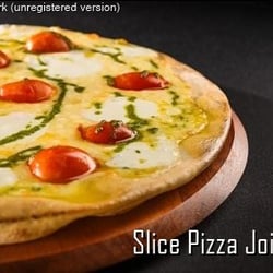 Slice Pizza - Pesto de Rúcula