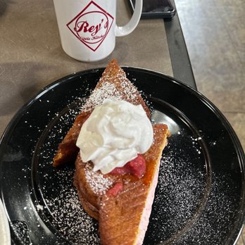 Rey's Little Kitchen - Stuffed French Toast - Breakfast & Brunch Near Me - Whittier, California