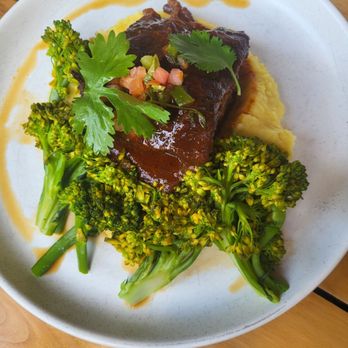 Geronimo Tequila Bar & Southwest Grill - Short rib - Breakfast & Brunch Near Me - Fairfield, Connecticut Geronimo Tequila Bar & Southwest Grill - Short rib - Breakfast & Brunch Near Me - Fairfield, Connecticut