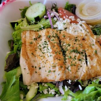 Off The Hook Fish Grill - Mahi Salad - Seafood Near Me - Whittier, California Off The Hook Fish Grill - Mahi Salad - Seafood Near Me - Whittier, California