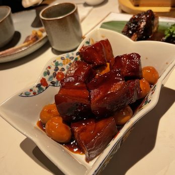 Cheli - Braised pork belly with quail eggs - Shanghainese Near Me - New York, New York