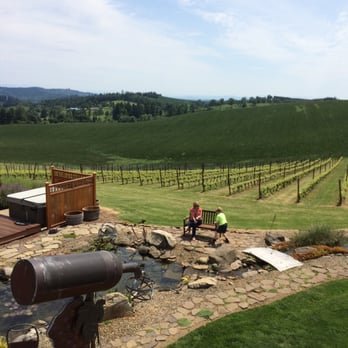 Trinity Vineyards - Wine Tasting Room Near Me - Salem, Oregon