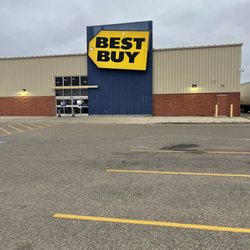 Best Buy - Minot
