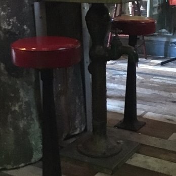 Ruin Bar - Cool tables - Wine Bars Near Me - Costa Mesa, California Ruin Bar - Cool tables - Wine Bars Near Me - Costa Mesa, California