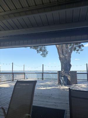 Wet Deck Bar & Grill by null