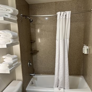 La Quinta by Wyndham Dublin - Pleasanton - Hotels Near Me - Dublin, California