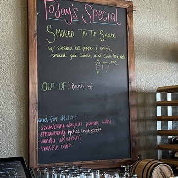 LBB Gastropub & Smokehouse - Specials - Gastropubs Near Me - Loomis, California LBB Gastropub & Smokehouse - Specials - Gastropubs Near Me - Loomis, California