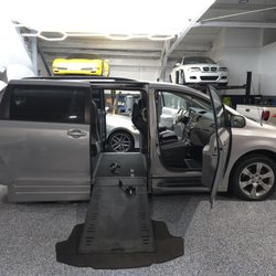 Khodas Cars - Wheelchair ramp Toyota Sienna