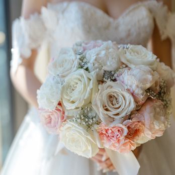 Camellia Wedding Flowers - Florists Near Me - San Diego, California