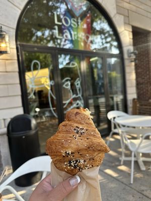 Lost Larson (Wicker Park) by null