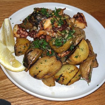 Adamo's - Octopus - New American Near Me - Sacramento, California