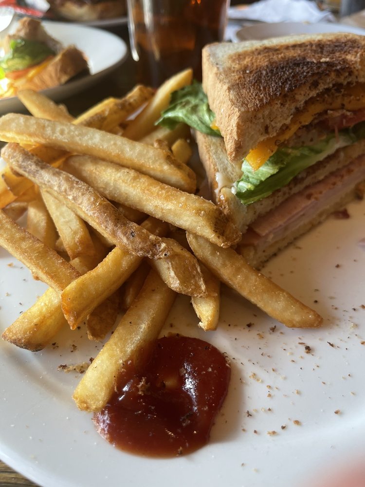 Social spots from Cork Street Tavern