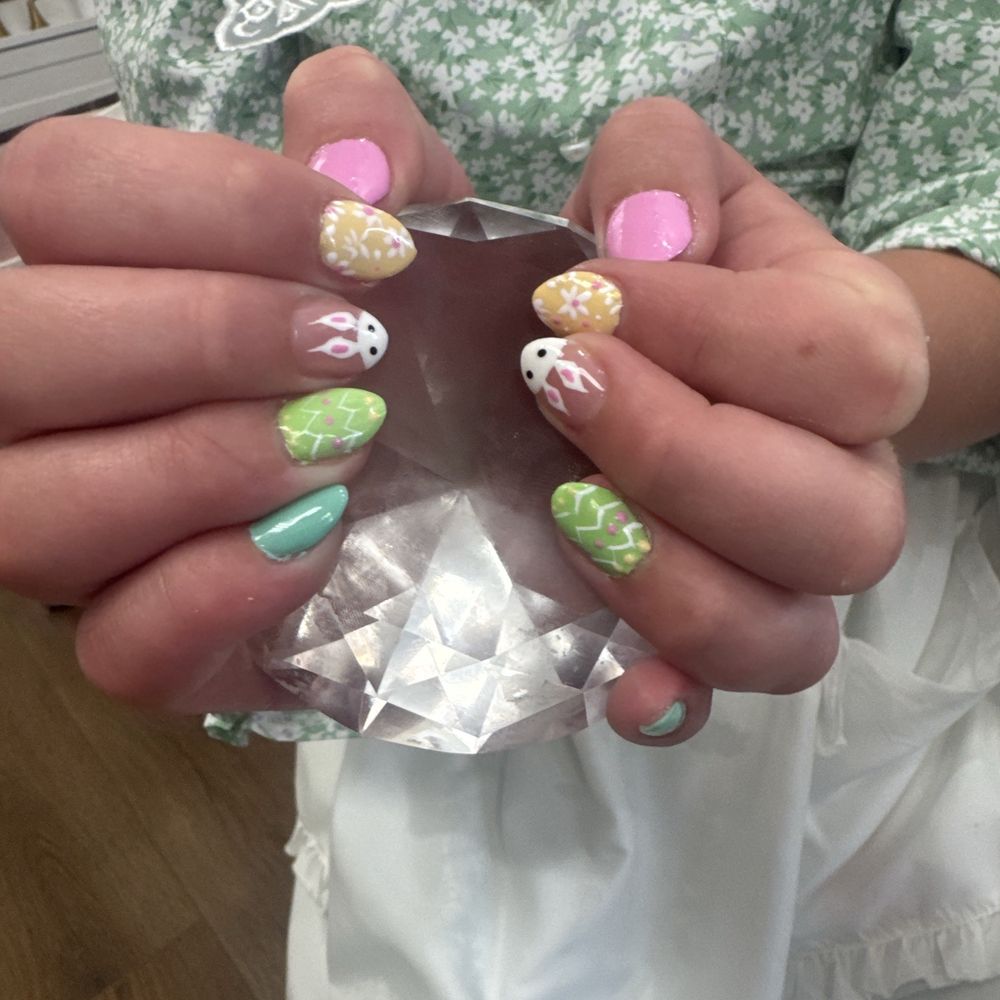 Fancy Nails & Spa - Nail design - Nail Salons Near Me - Temecula, California