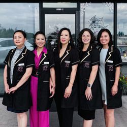 Anna's Beauty Spa - Annas Beauty Spa team