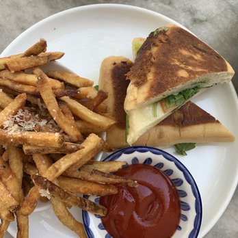 Paradiso - Grilled cheese - Bars Near Me - Dallas, Texas Paradiso - Grilled cheese - Bars Near Me - Dallas, Texas