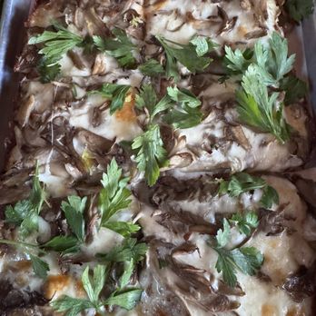 The Laundromat - Mushroom pizza - Pizza Near Me - San Francisco, California
